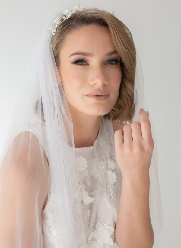 Short One Tier Tulle Bridal Veil