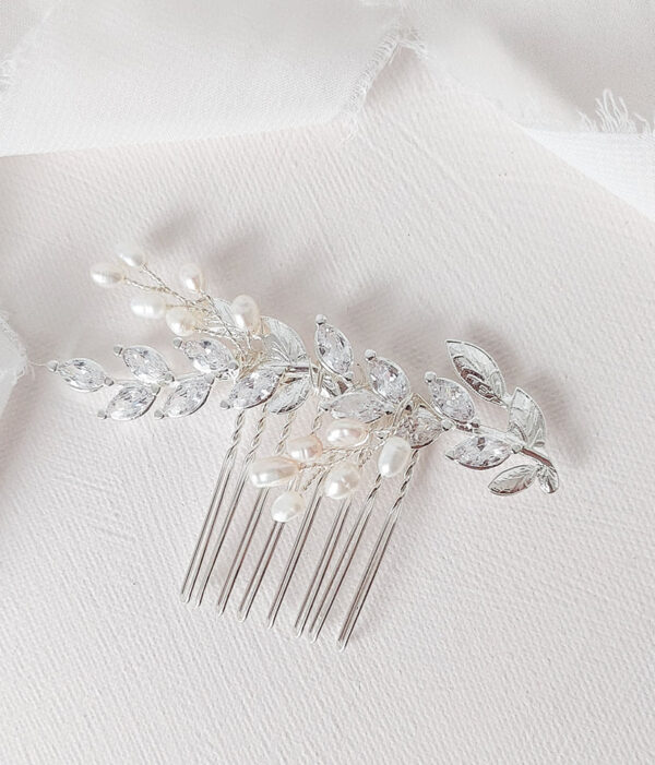 Eternity-Crystal-and-Pearl-Bridal-Haircomb.jpg