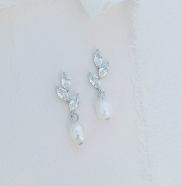 Envy Pearl Bridesmaid Earrings
