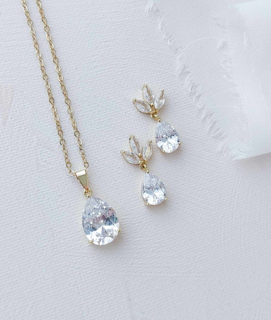 Gold Eva Bridesmaid Necklace Set - Little White Couture